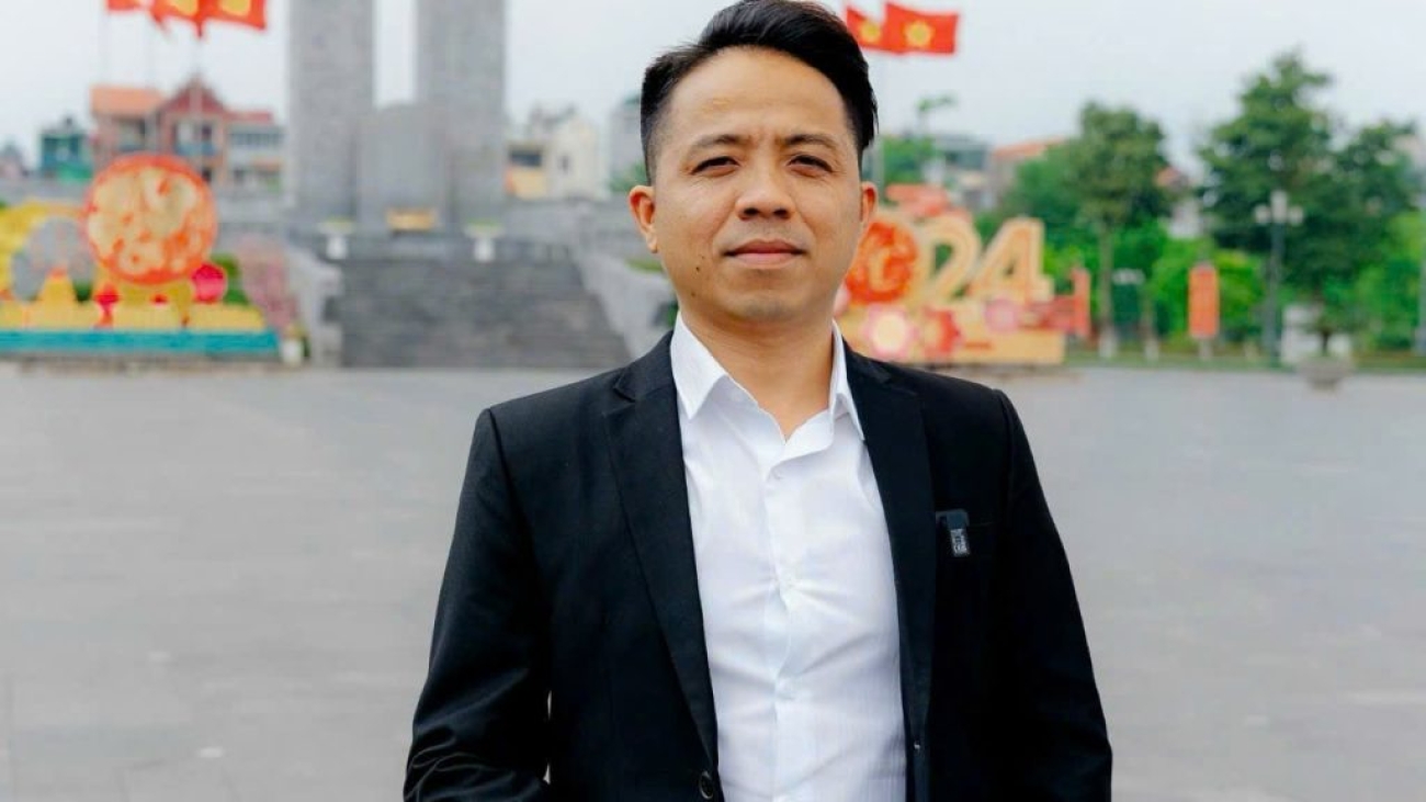 Trần Quốc Hoàn Và Một Kiểu Trưởng Thành Không Cần Phải Nói Lớn