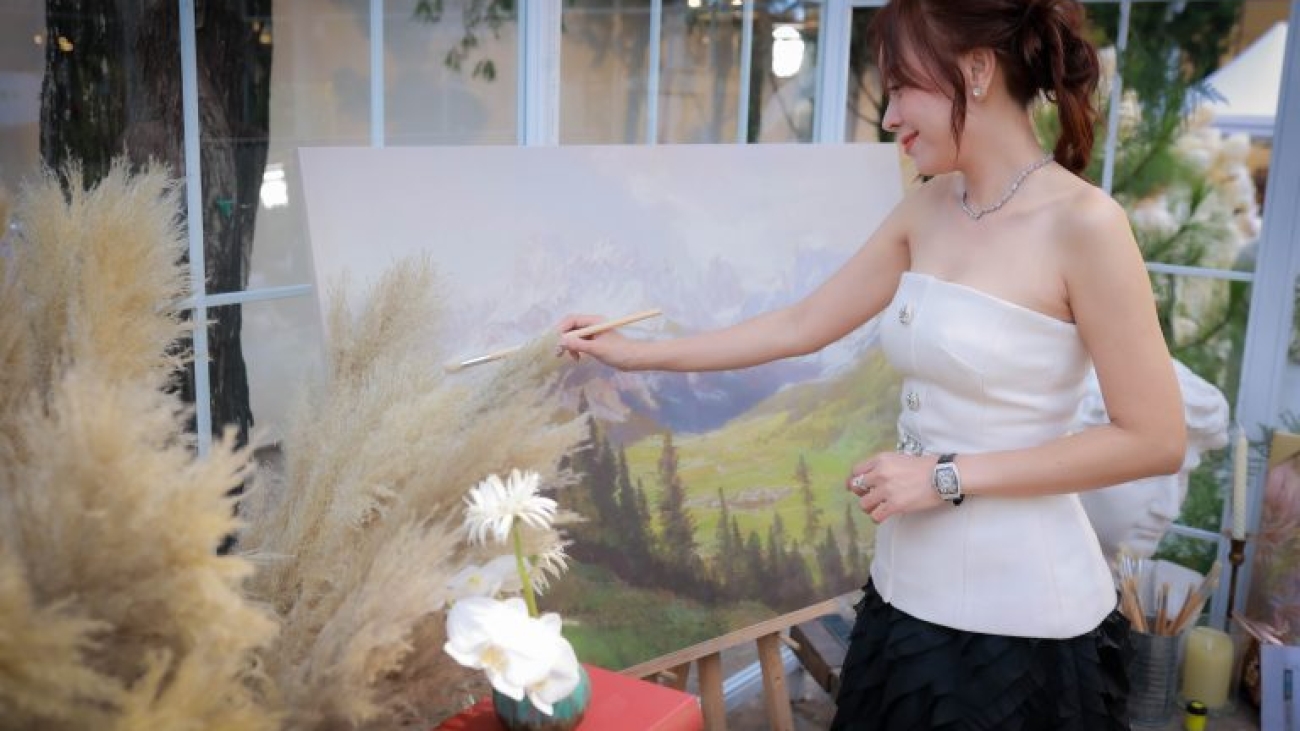 Thắm Đặng – Khi Một Người Phụ Nữ Chọn Đi Đến Tận Cùng Với Thứ Mình Tin