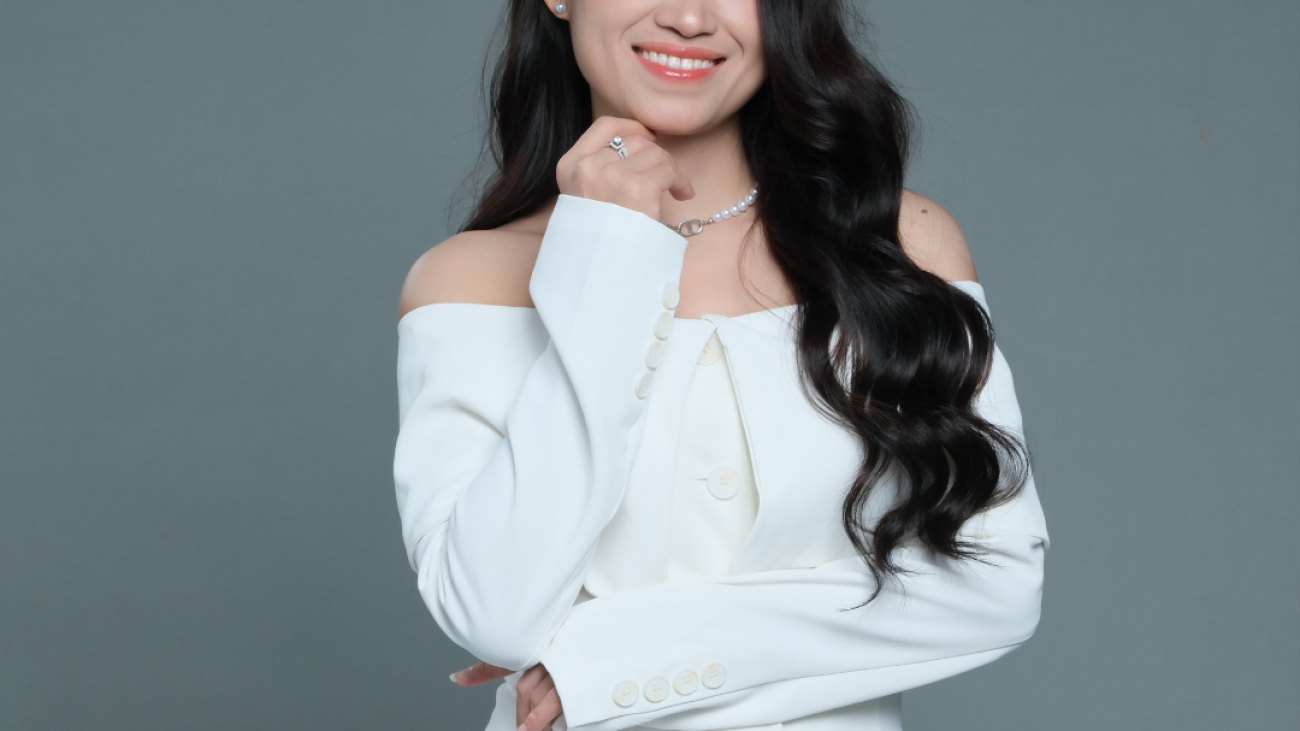 Nguyễn Trà Giang – Một Người Phụ Nữ Không Cần Phải Nói Lớn