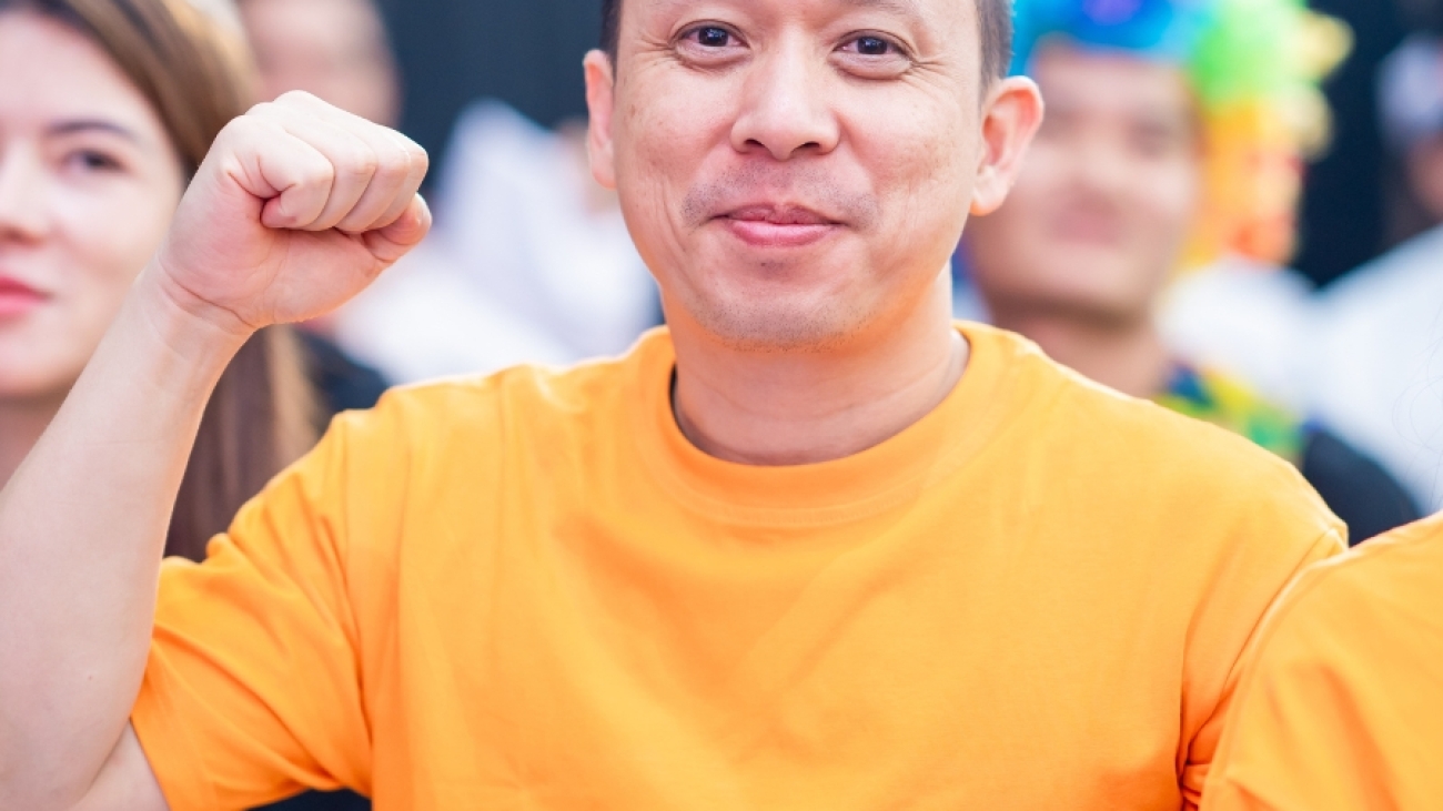 Từ Bình Thường Trở Nên Vững Vàng – Một Góc Nhìn Khác Về Sự Phi Thường Trong Nghề Chăm Sóc Con Người