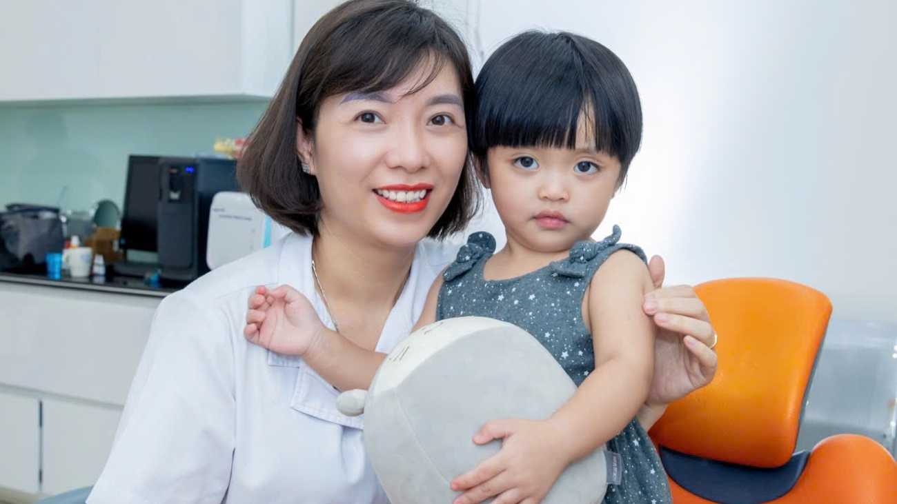 Bác sĩ Yến – Người chọn đi chậm trong một nghề luôn bị thúc phải nhanh