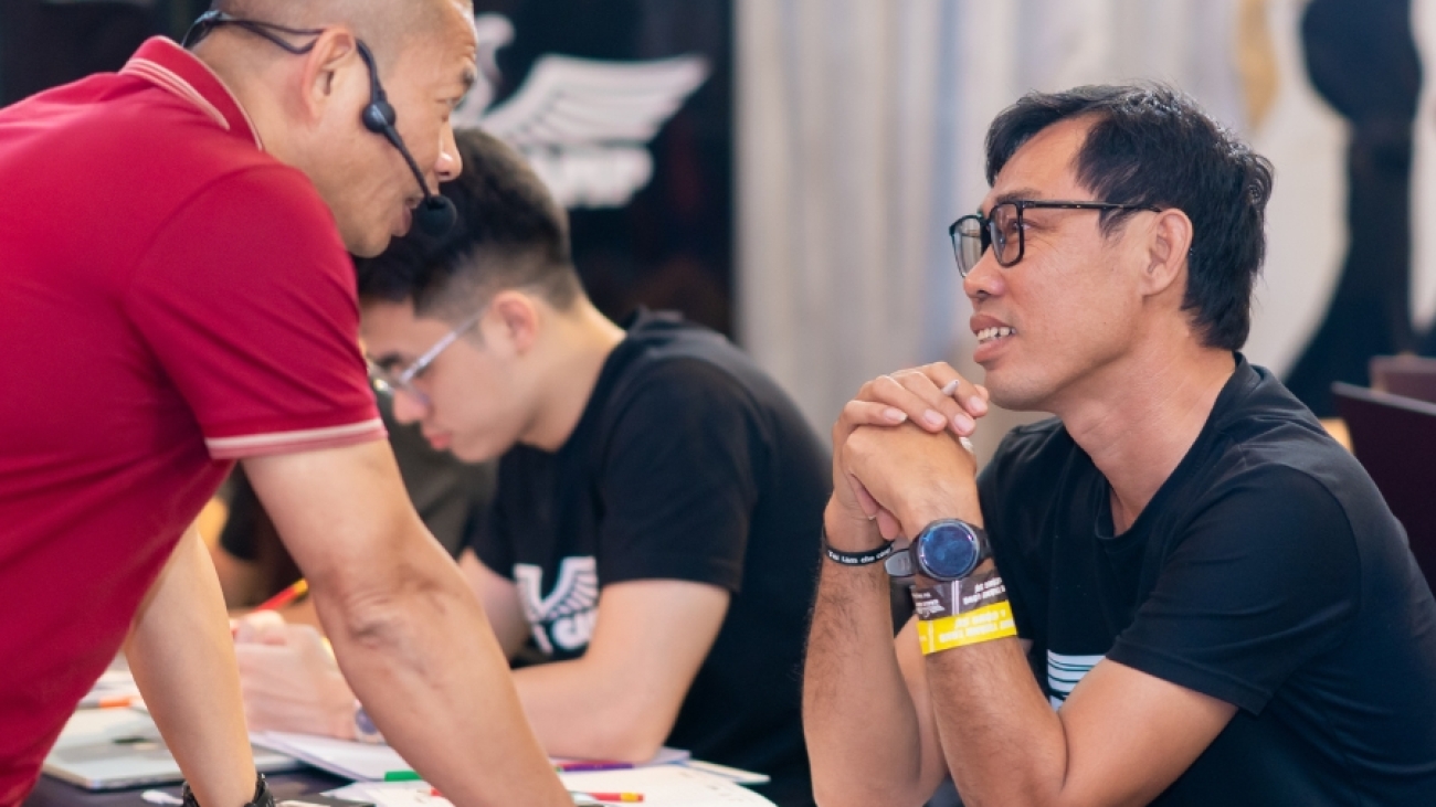 Lý Minh Giang Và Chiến Lược Kinh Tế Địa Phương