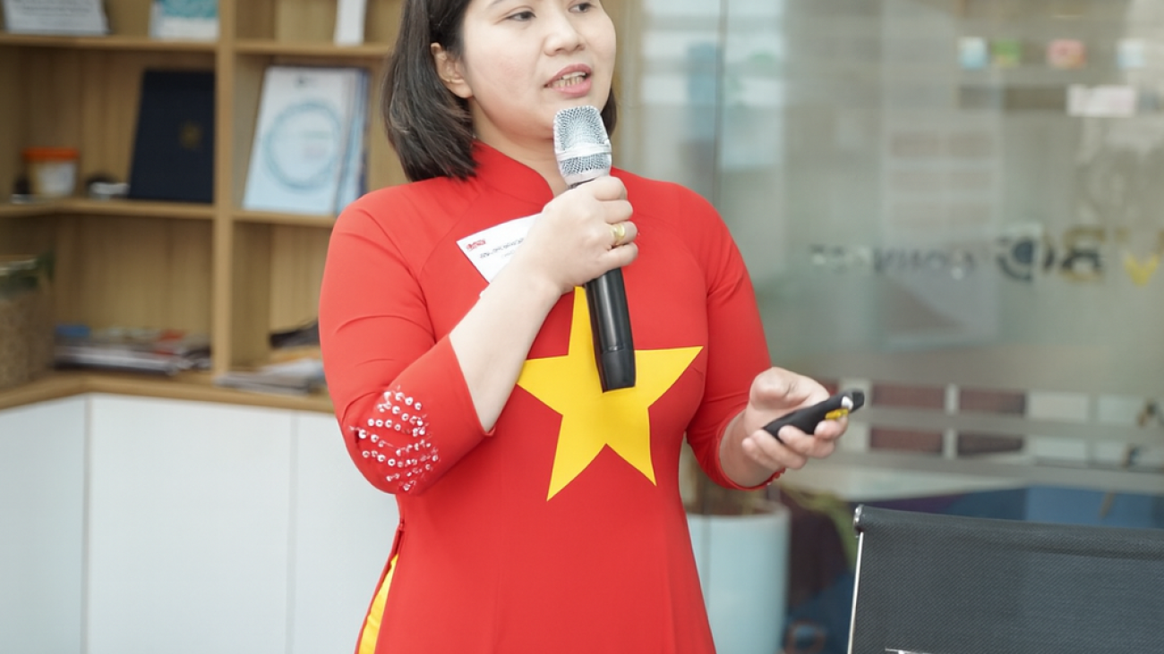 Nguyễn Hồng Ngọc – Người phụ nữ không chọn sống an toàn với nghề tư vấn tâm lý giáo dục